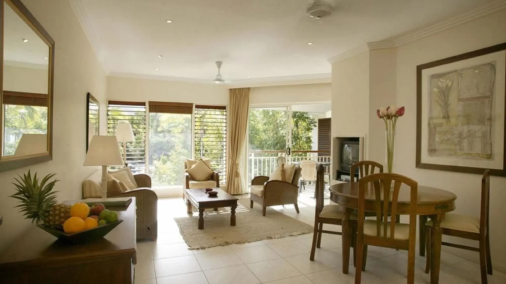 ****  Paradise Links Resort Port Douglas Australia